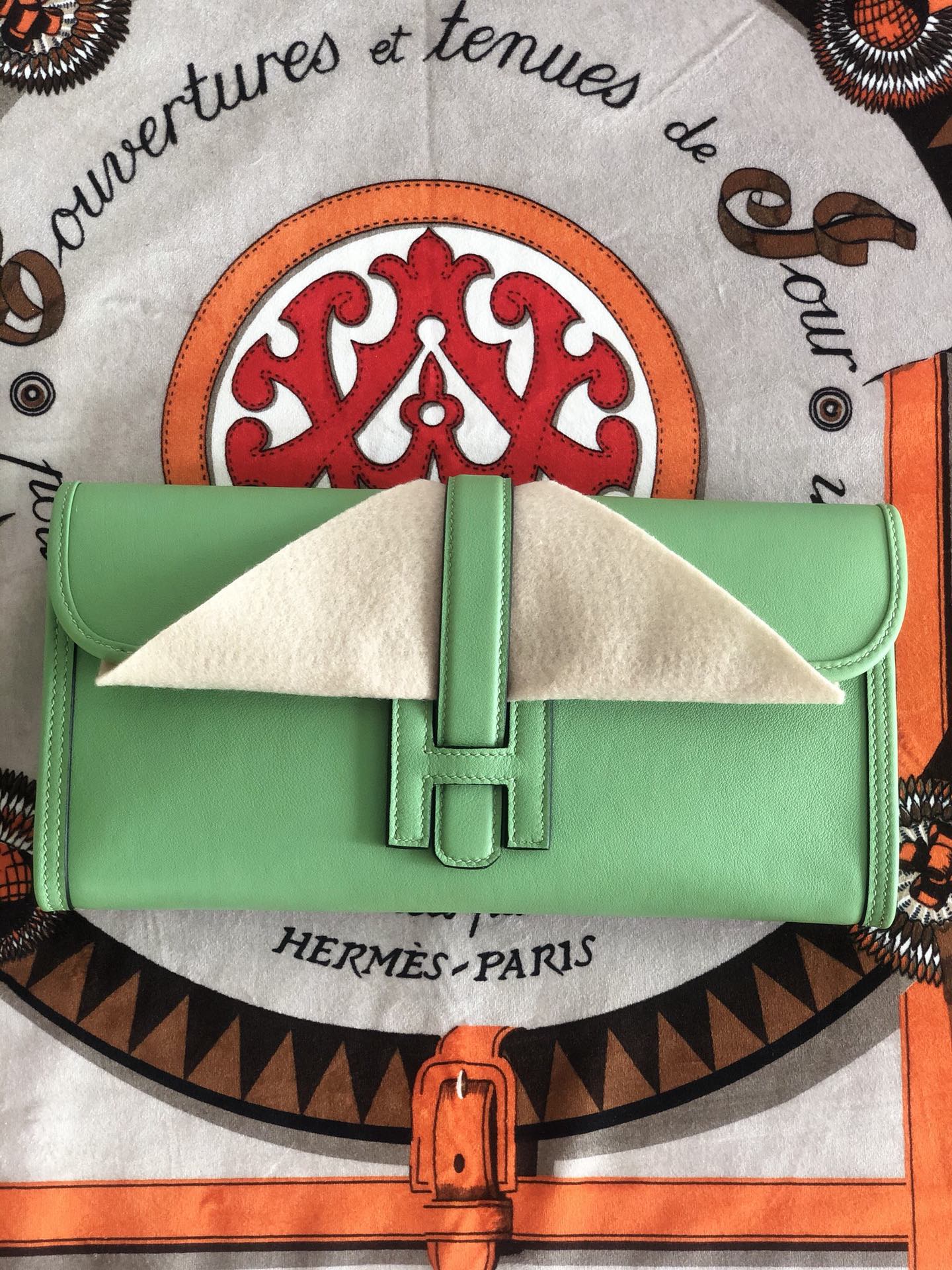 에르메스 지제 엘란29 아보카도그린 스위프트 송아지가죽 내부 양가죽